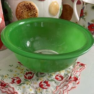 Pyrex Green Glass Mixing Bowl 322